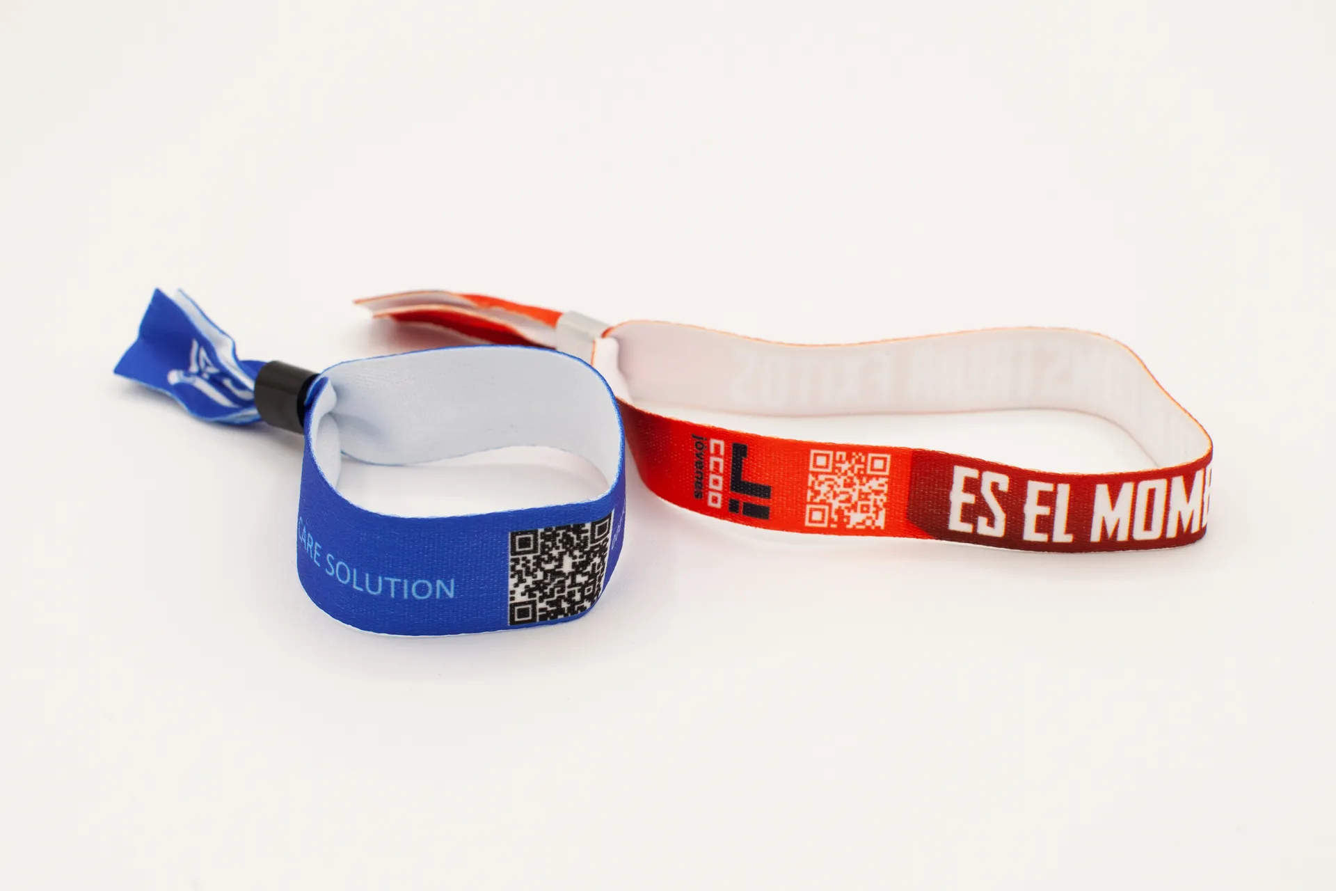 Pulsera de Tela con Broche 10